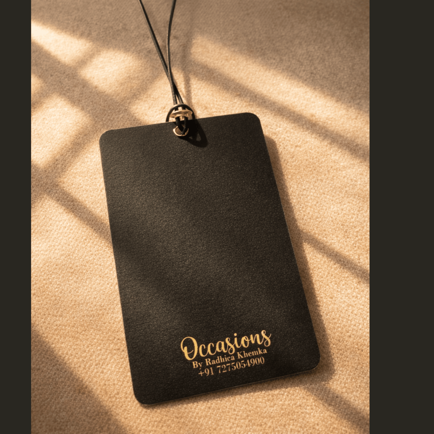 Elegant Gold & Black Gift Tags