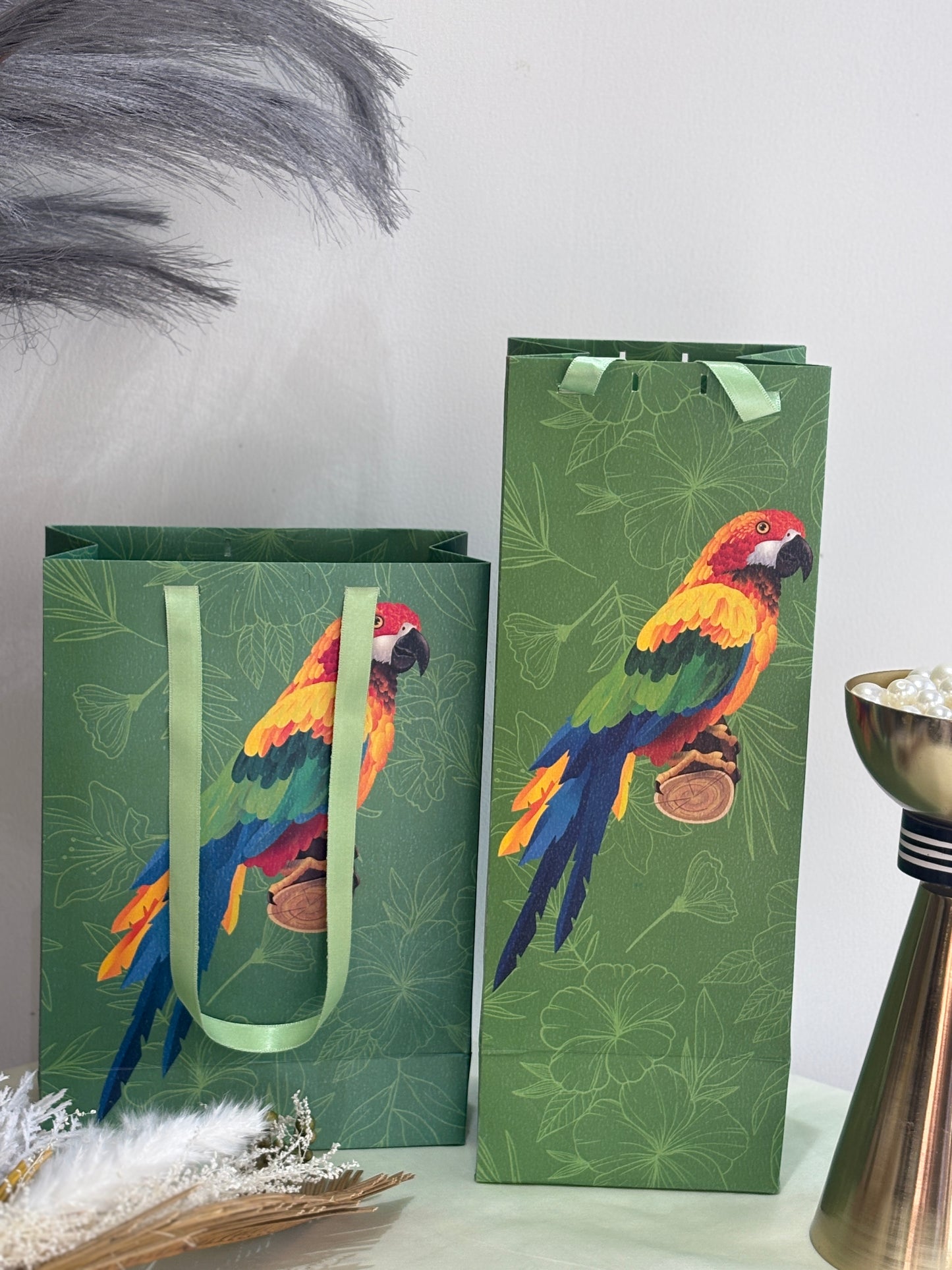 Tropical Parrot Set