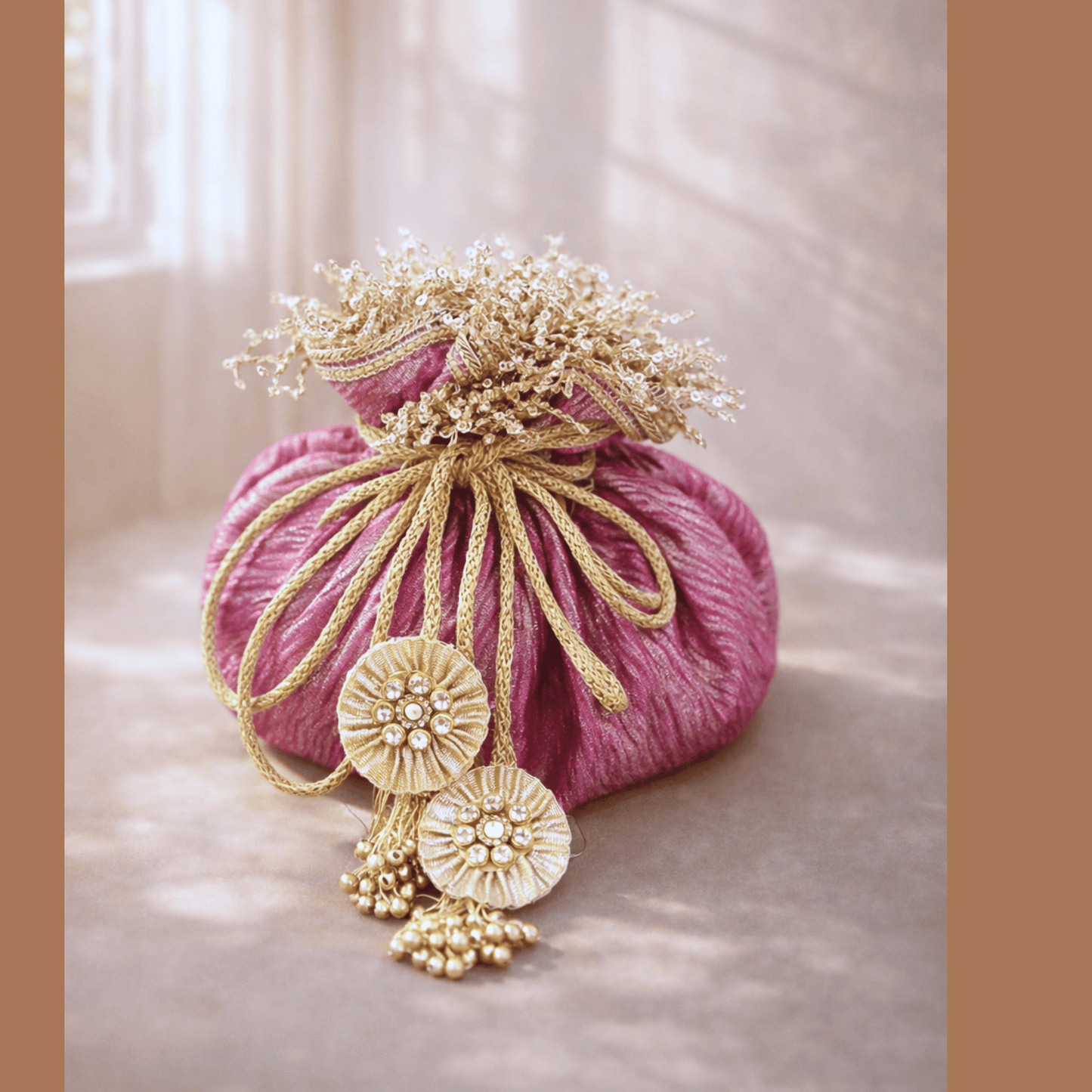 Round Grace Potli