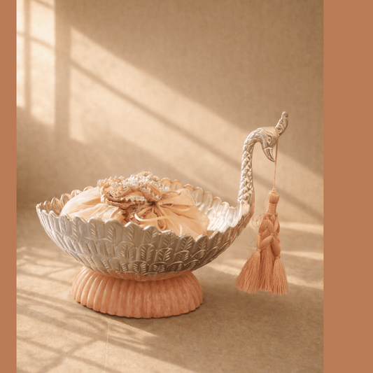 Graceful Swan Keepsake